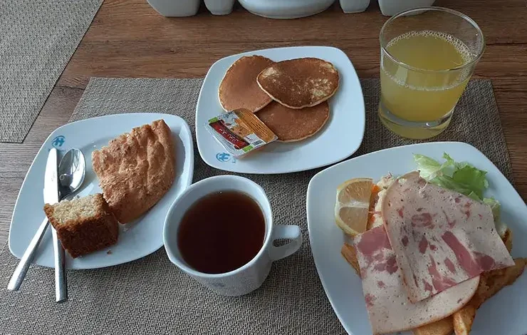 صبحانه هتل بین المللی کیش